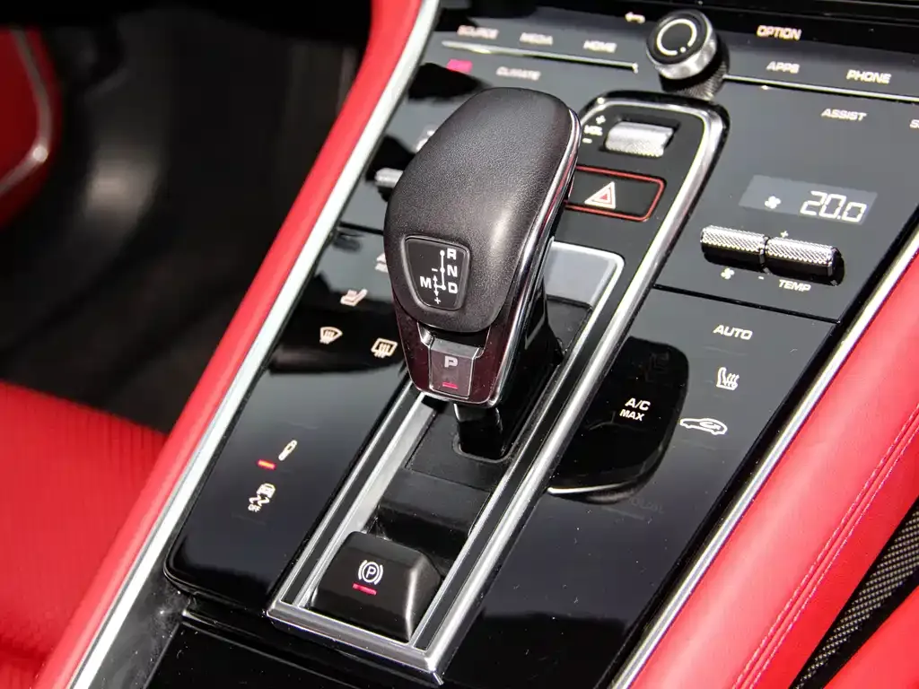 Porsche Panamera 2023 из CN, фото 10