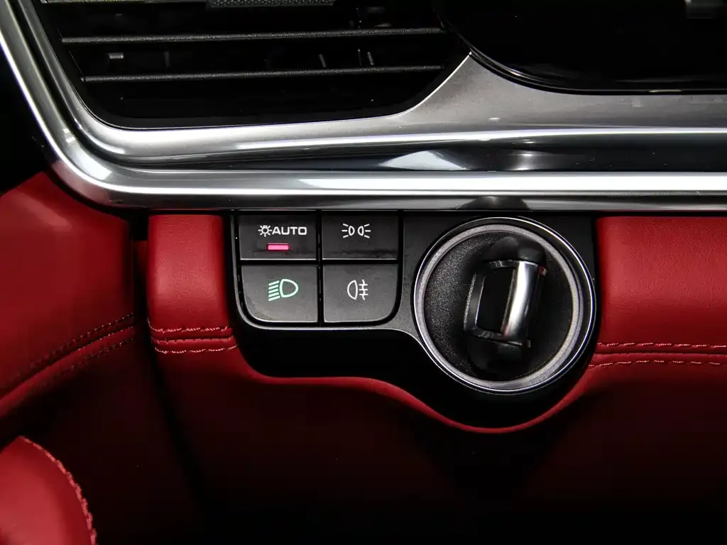 Porsche Panamera 2023 из CN, фото 8