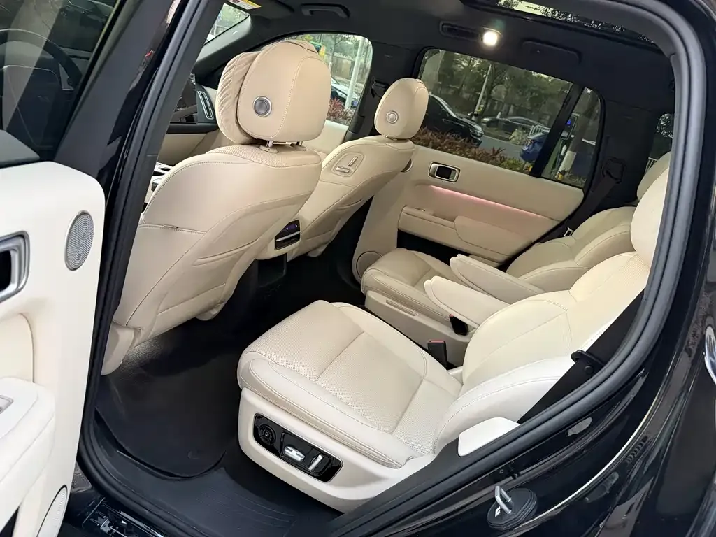 Li Auto L8 2023 из CN, фото 3