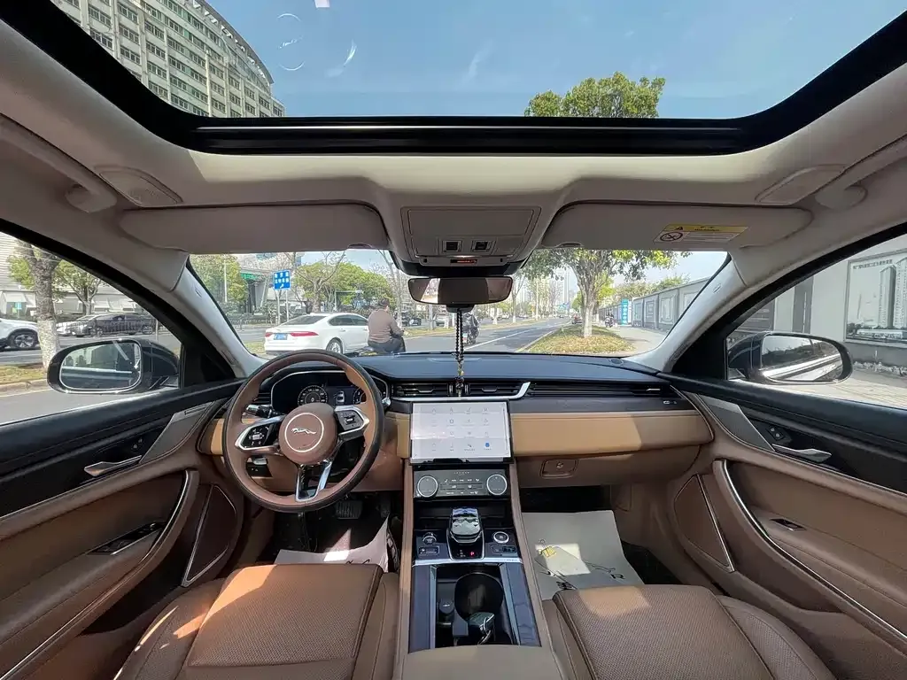 Jaguar XFL 2023 из CN, фото 3