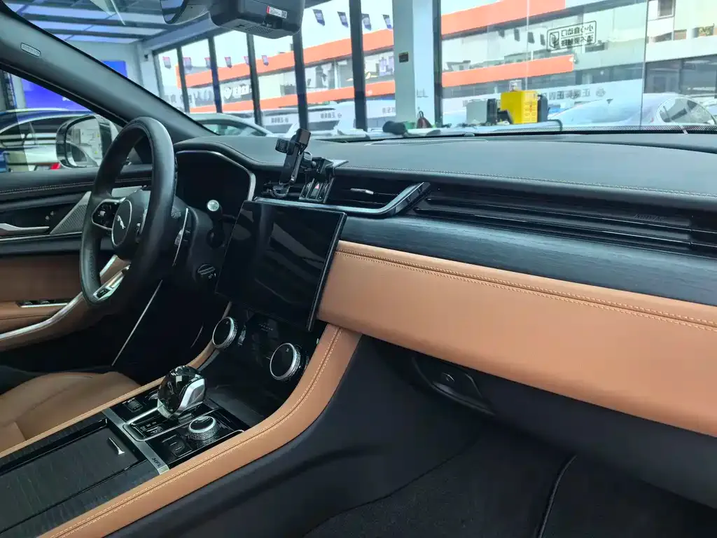 Jaguar XFL 2024 из CN, фото 6