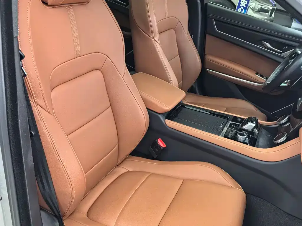 Jaguar XFL 2024 из CN, фото 3
