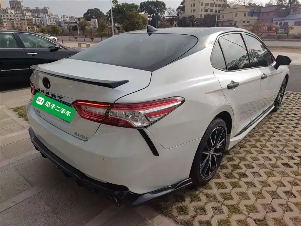 Toyota Camry 2022 из CN, фото 9