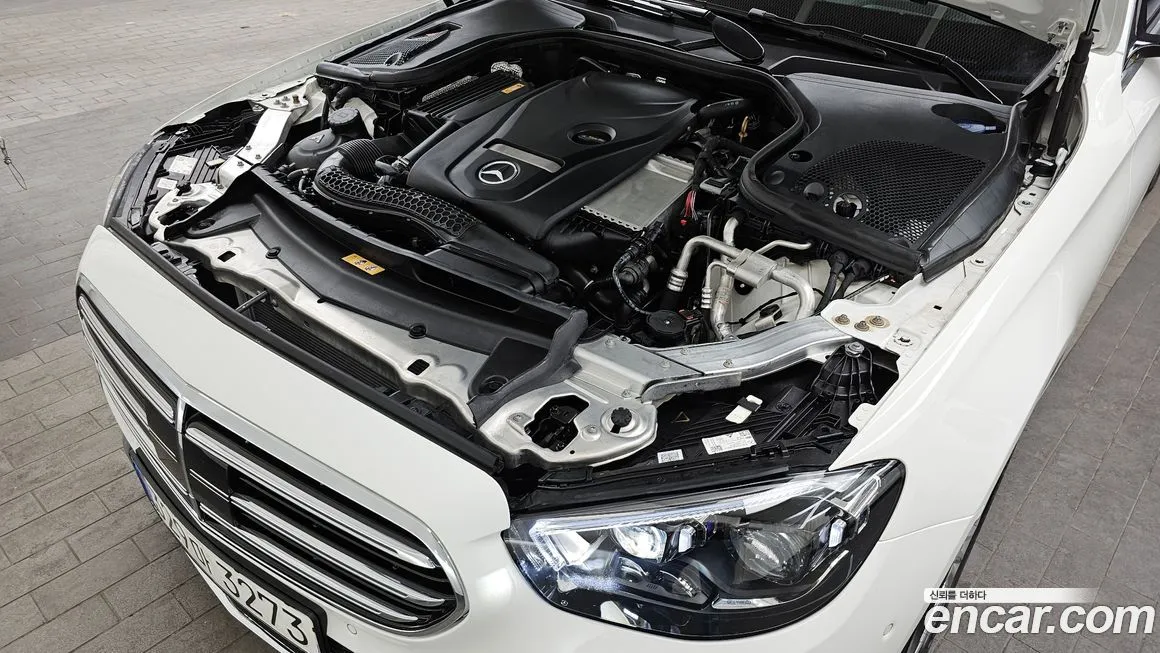 Mercedes-Benz E-Class 2021 из KR, фото 9