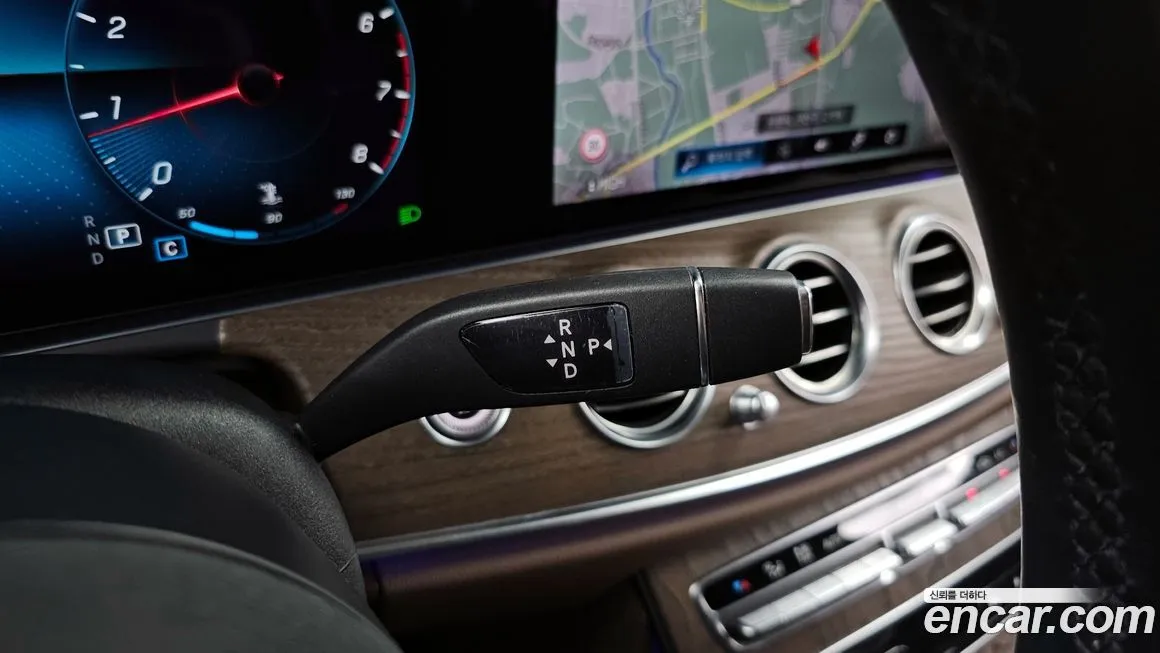 Mercedes-Benz E-Class 2021 из KR, фото 6