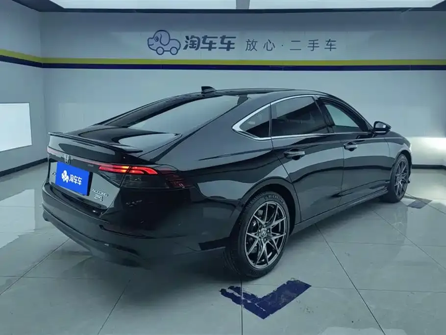Honda Accord 2024 из CN, фото 2