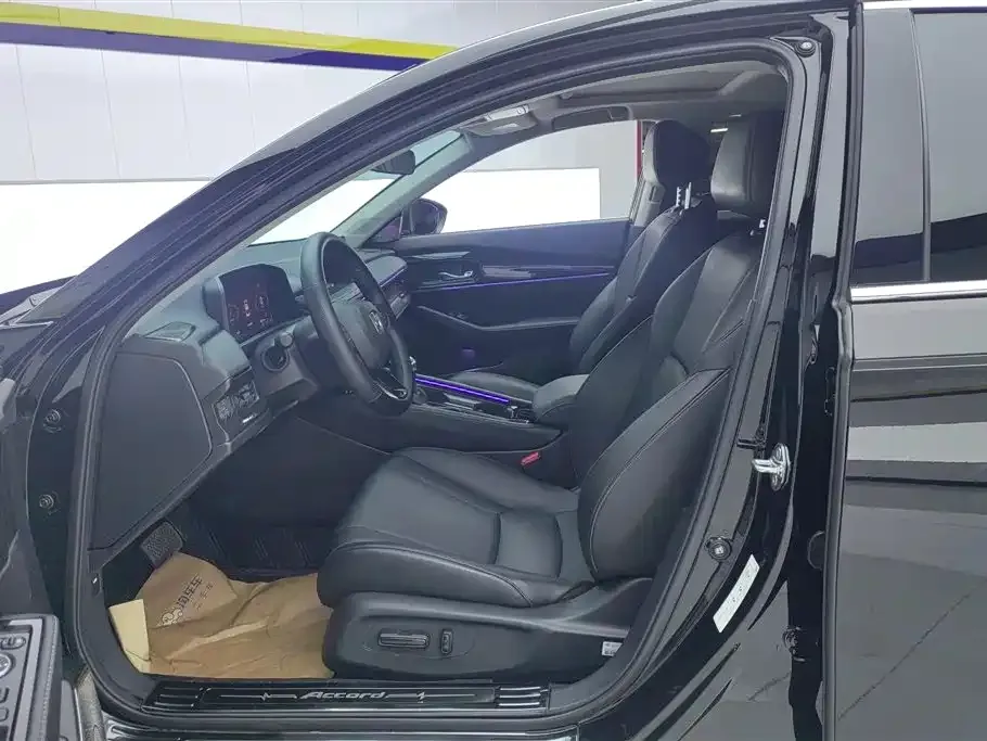 Honda Accord 2024 из CN, фото 7