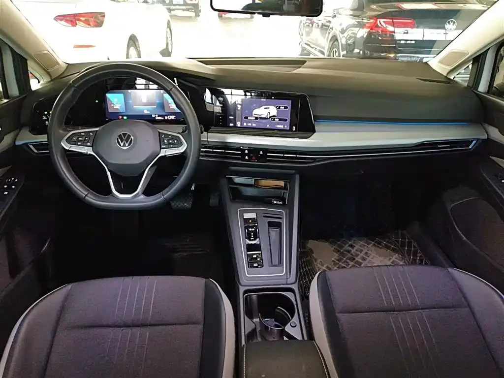 Volkswagen Golf 2021 из CN, фото 9