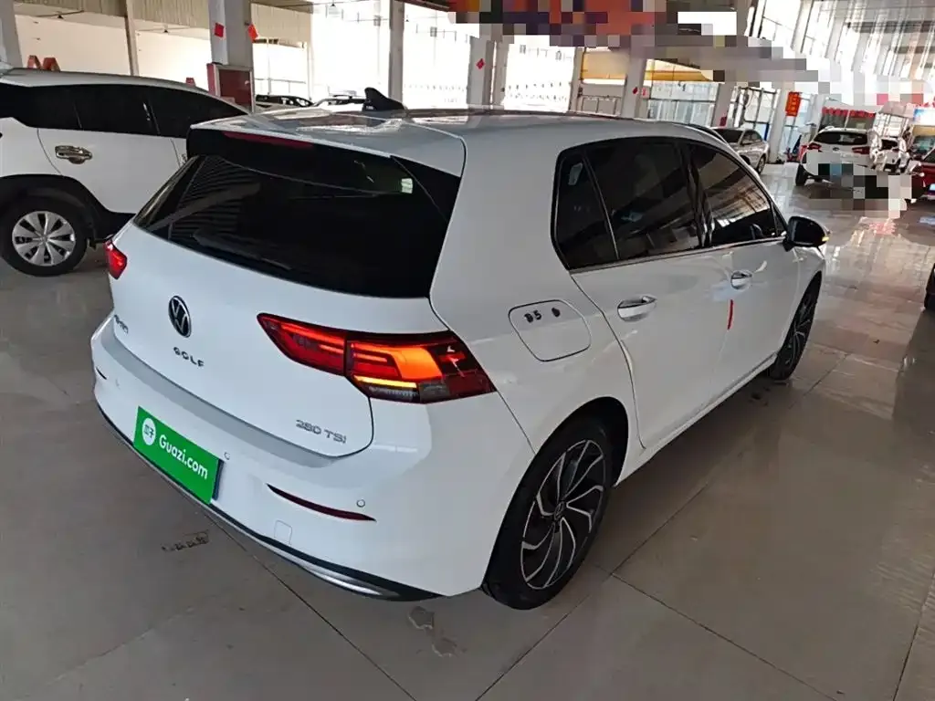 Volkswagen Golf 2021 из CN, фото 4