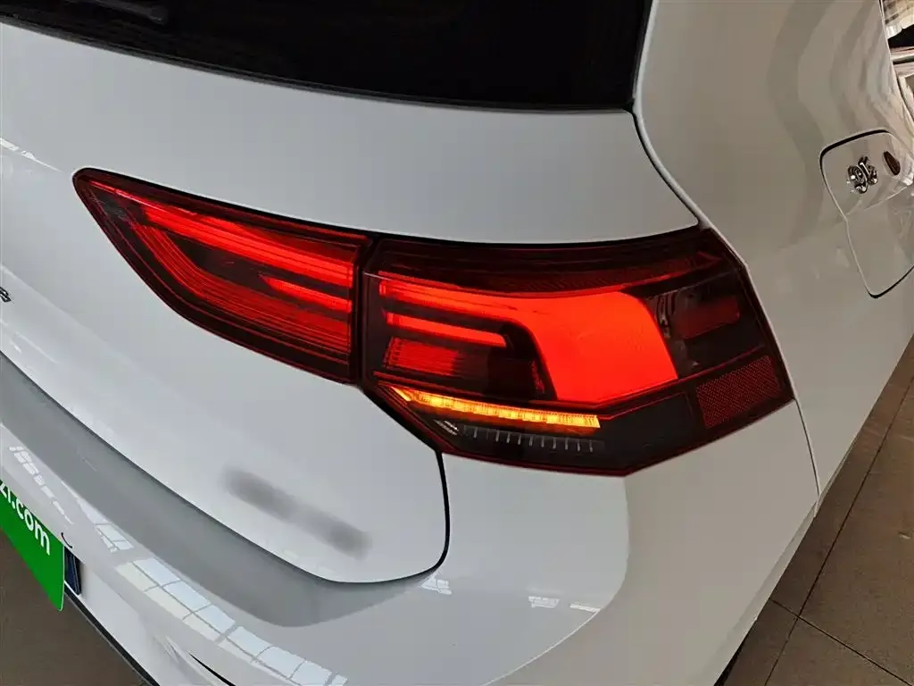 Volkswagen Golf 2021 из CN, фото 5