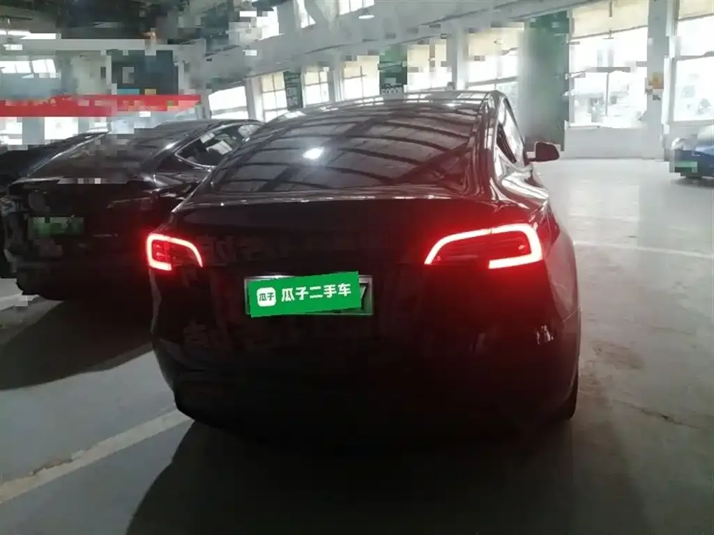 Tesla Model Y 2022 из CN, фото 3