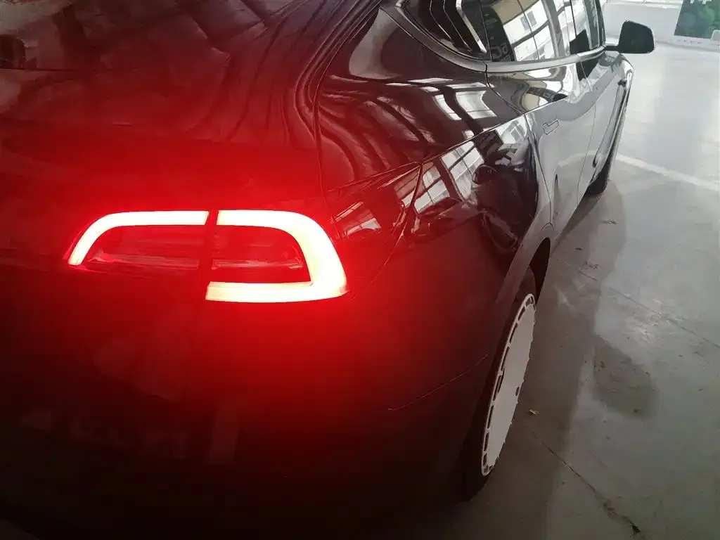 Tesla Model Y 2022 из CN, фото 7