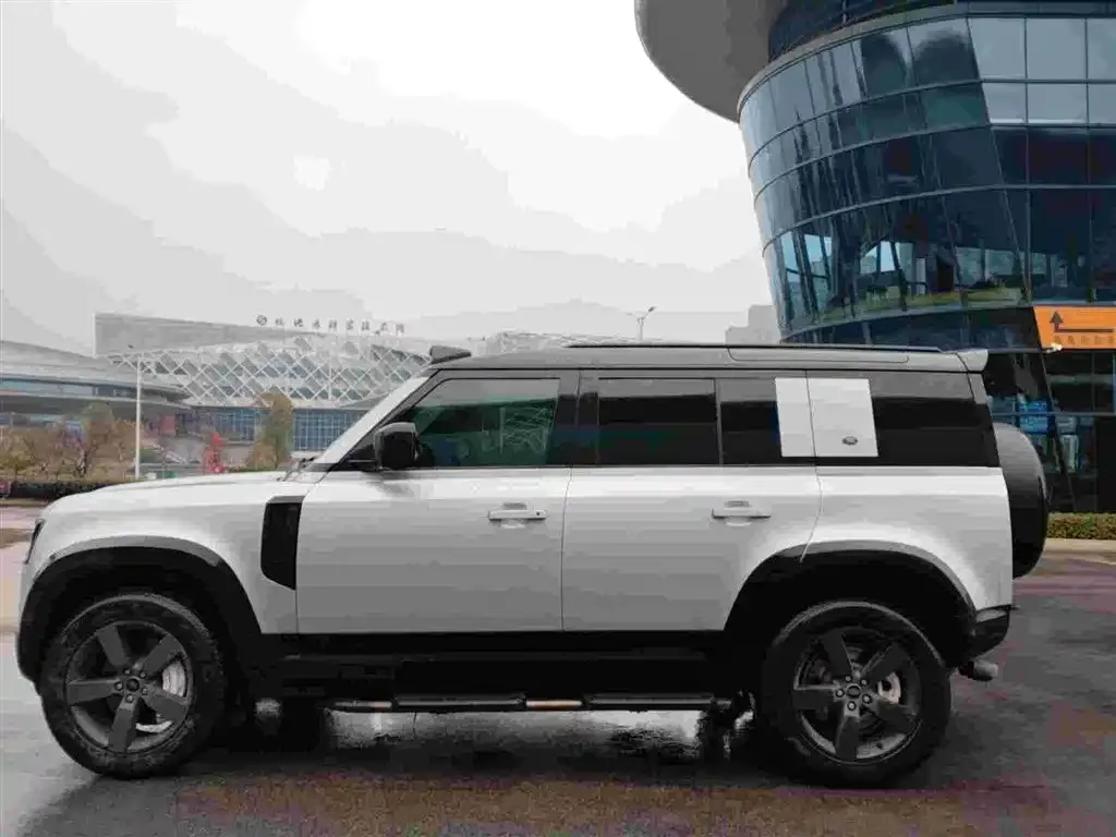 Land Rover Defender — фото 4