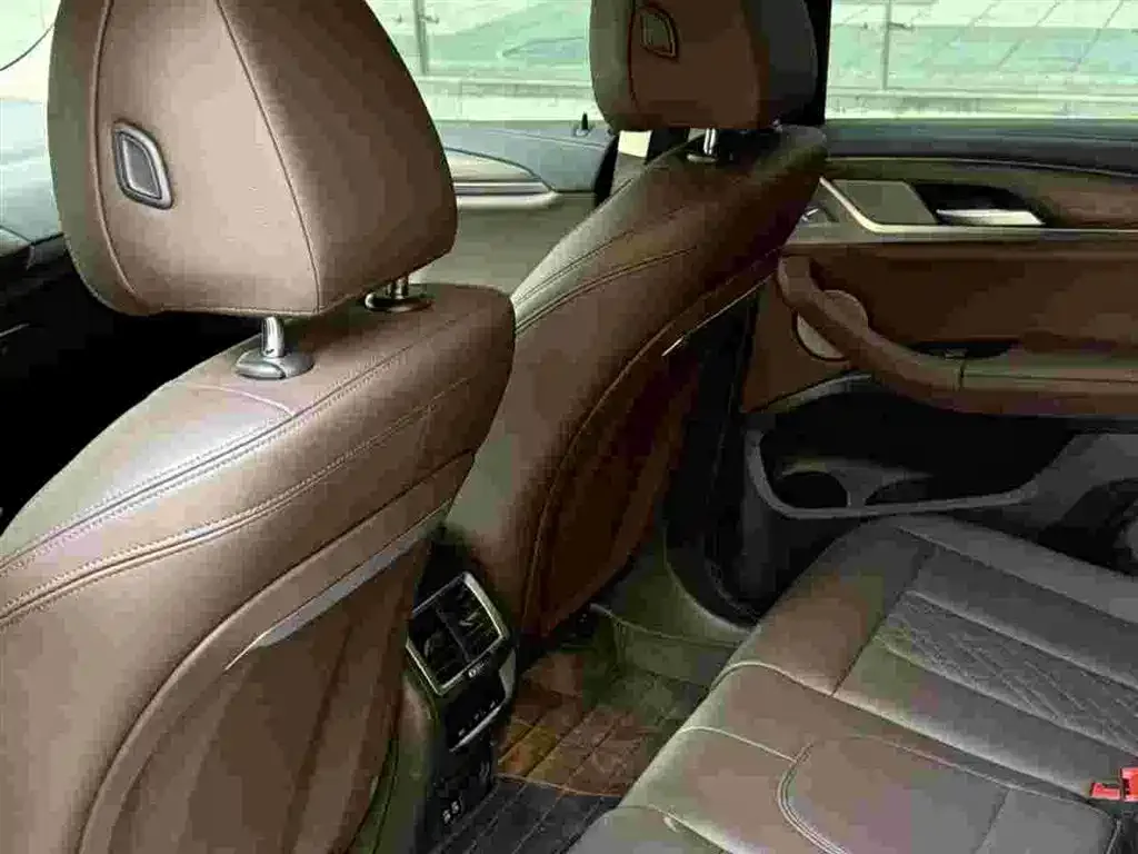 BMW X3 2022 из CN, фото 2