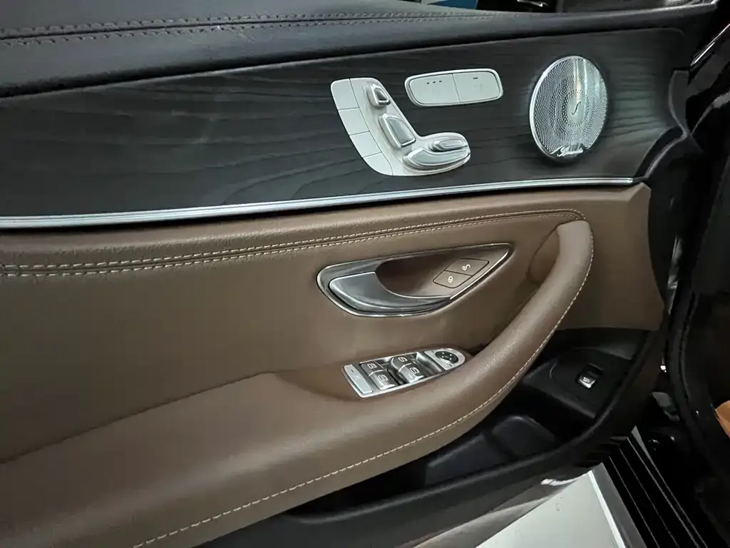 Mercedes-Benz E-Class 2021 из CN, фото 2