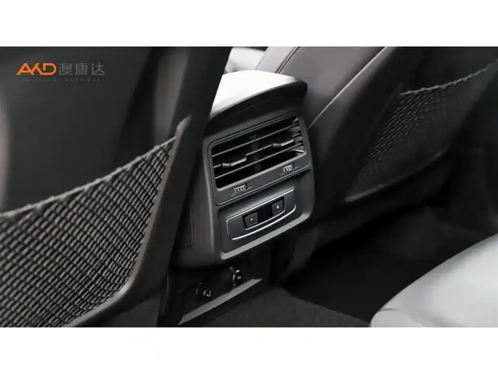 Audi Q7 2022 из CN, фото 8