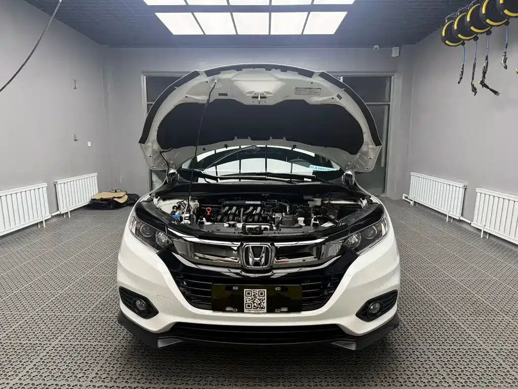 Honda Vezel 2022 из CN, фото 10