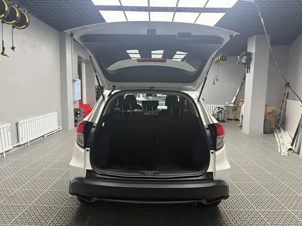 Honda Vezel 2022 из CN, фото 5