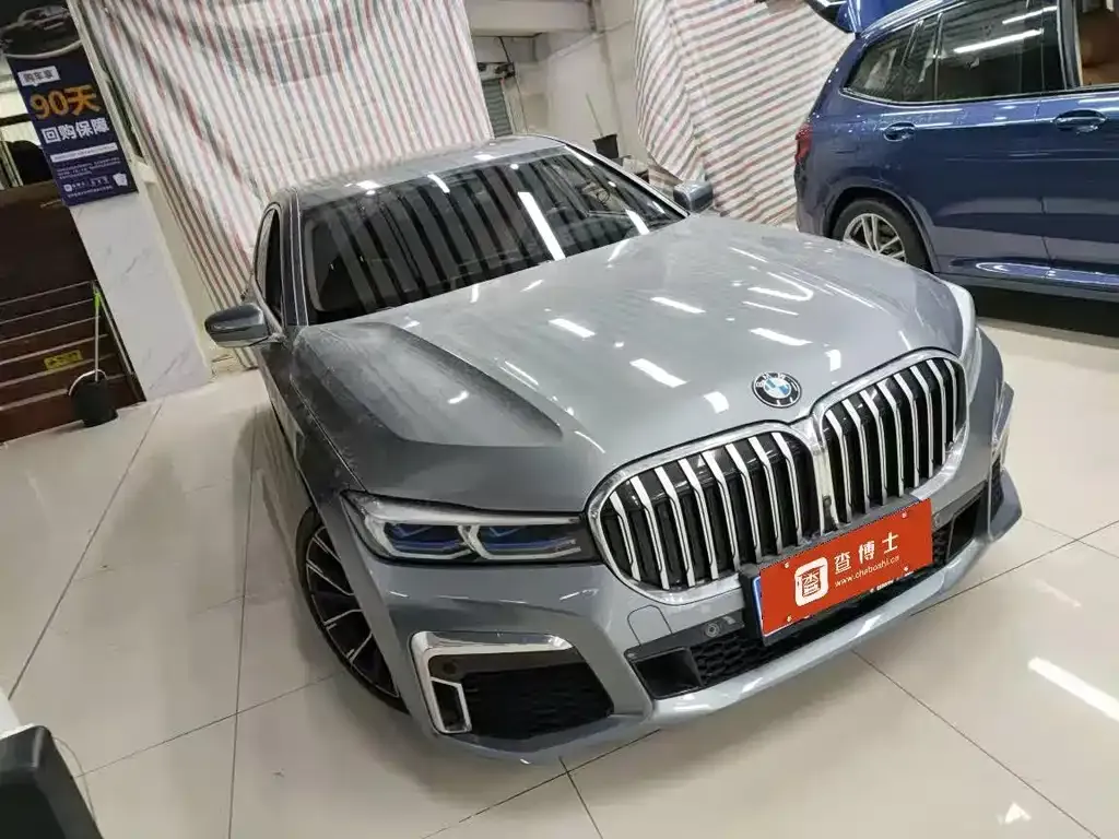 BMW 7 Series 2021 из CN, фото 2