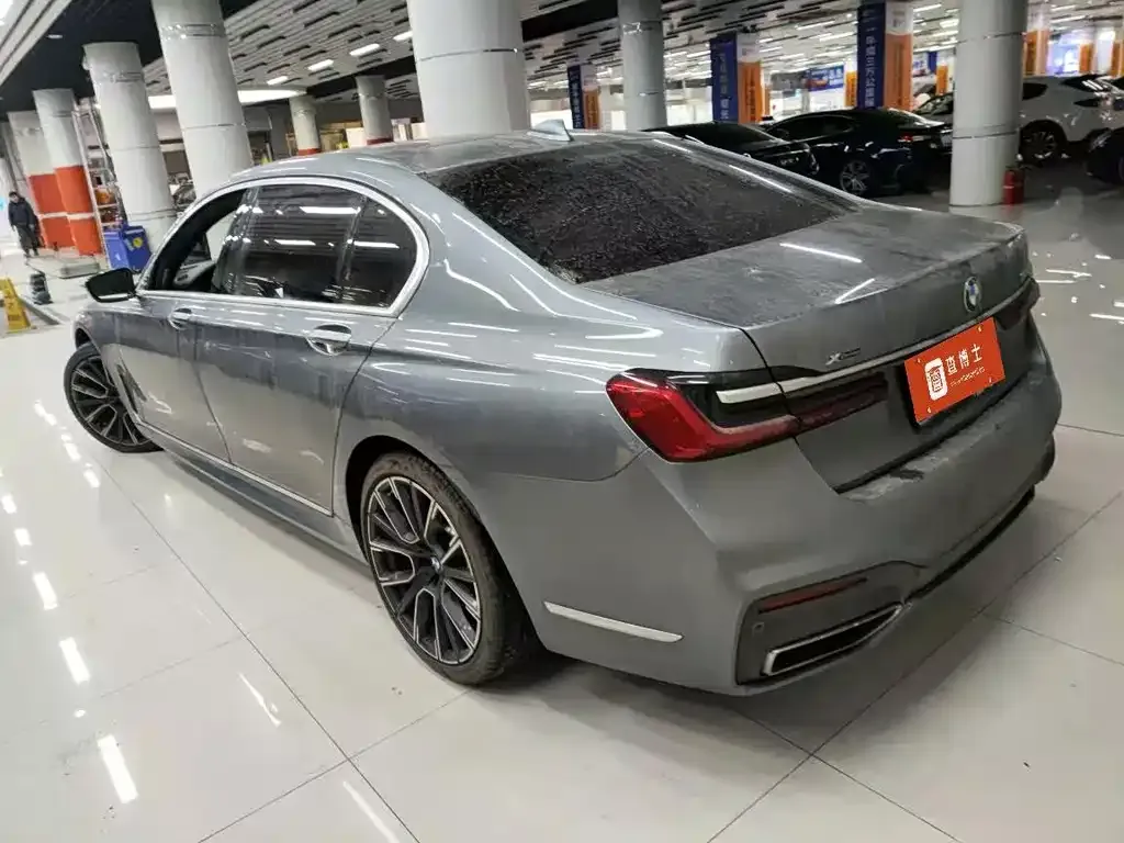 BMW 7 Series 2021 из CN, фото 5