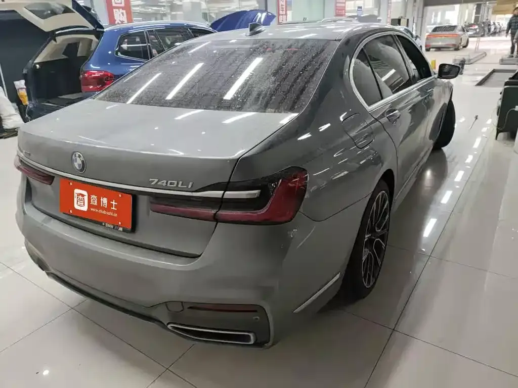 BMW 7 Series 2021 из CN, фото 8