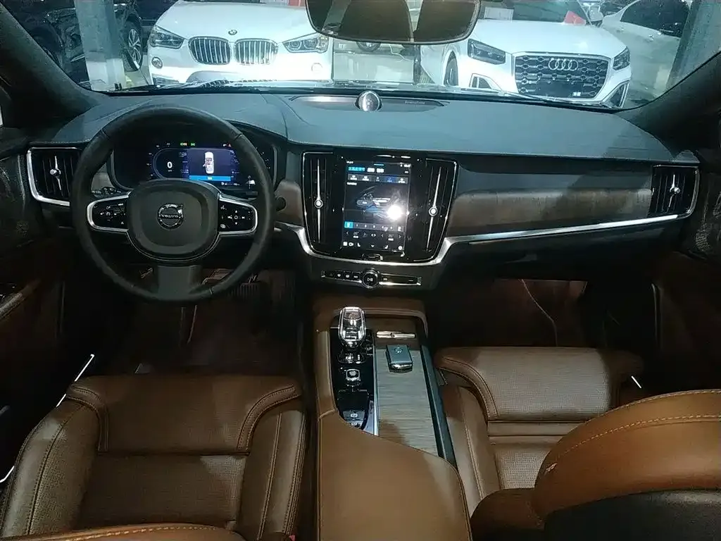 Volvo S90 2024 из CN, фото 4