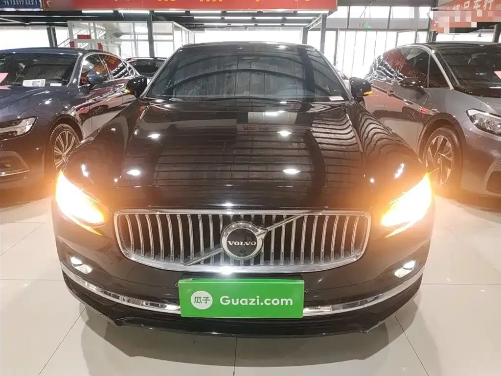 Volvo S90 2024 из CN, фото 5