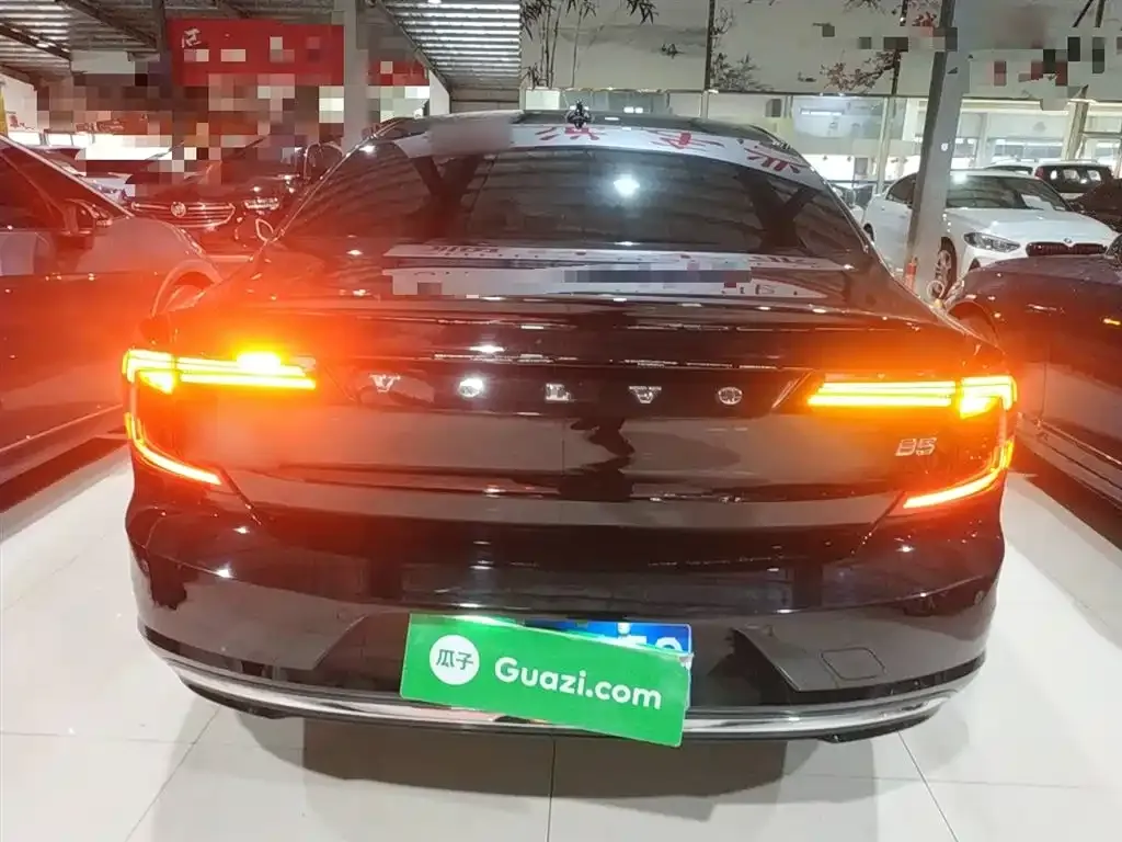 Volvo S90 2024 из CN, фото 8