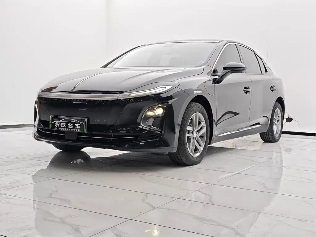 Hongqi E-QM5 2025 из CN, фото 1