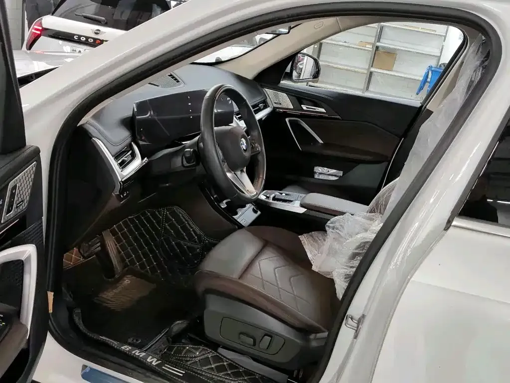 BMW X1 2024 из CN, фото 3