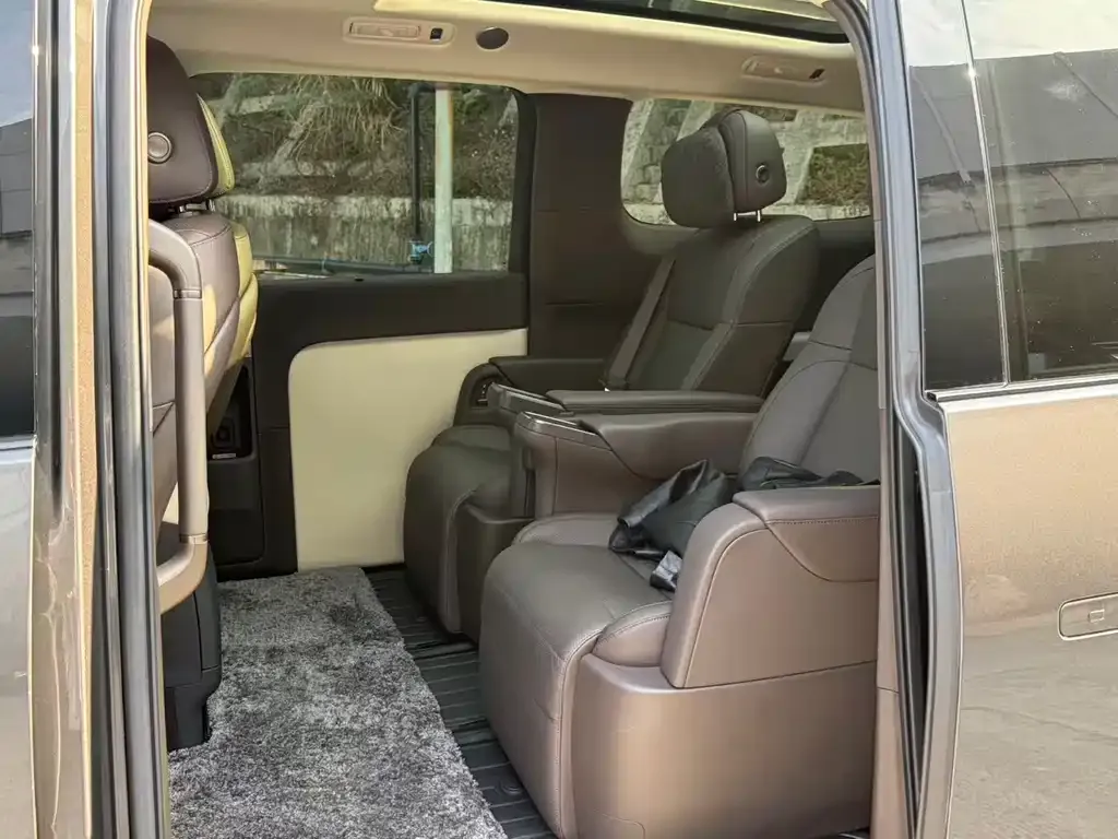 Li Auto MEGA 2024 из CN, фото 8