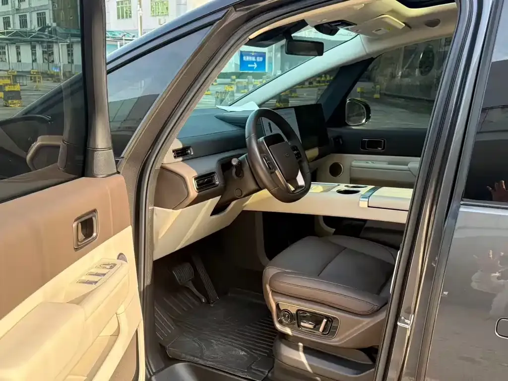 Li Auto MEGA 2024 из CN, фото 4