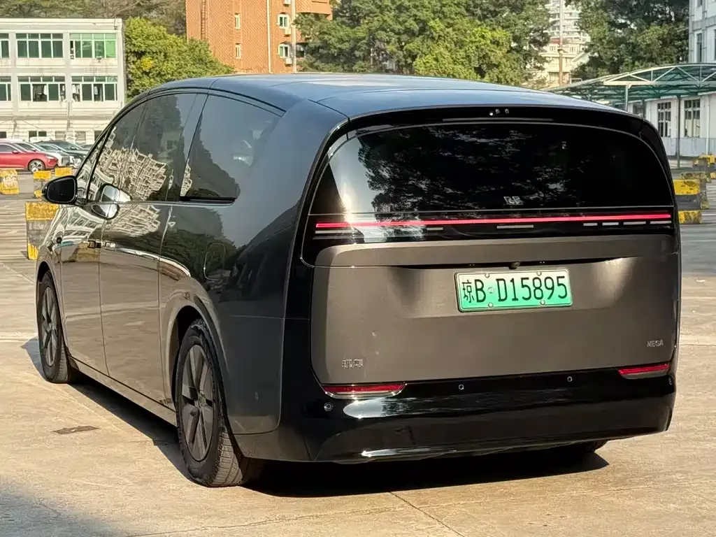 Li Auto MEGA 2024 из CN, фото 10