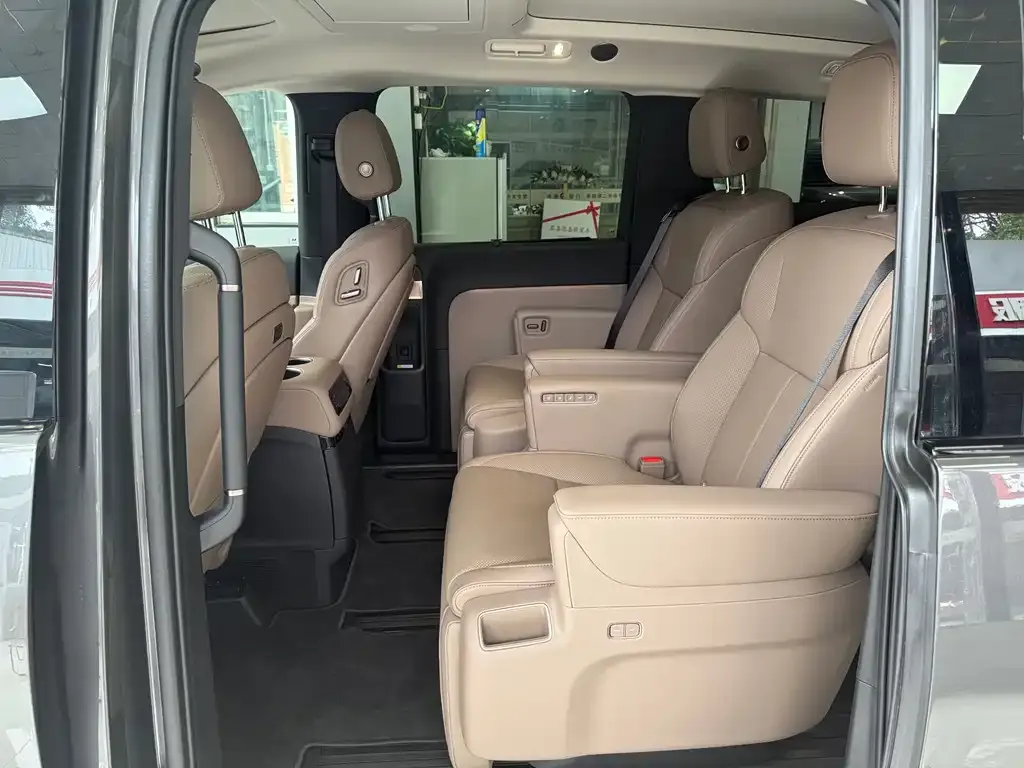 Li Auto MEGA 2025 из CN, фото 9