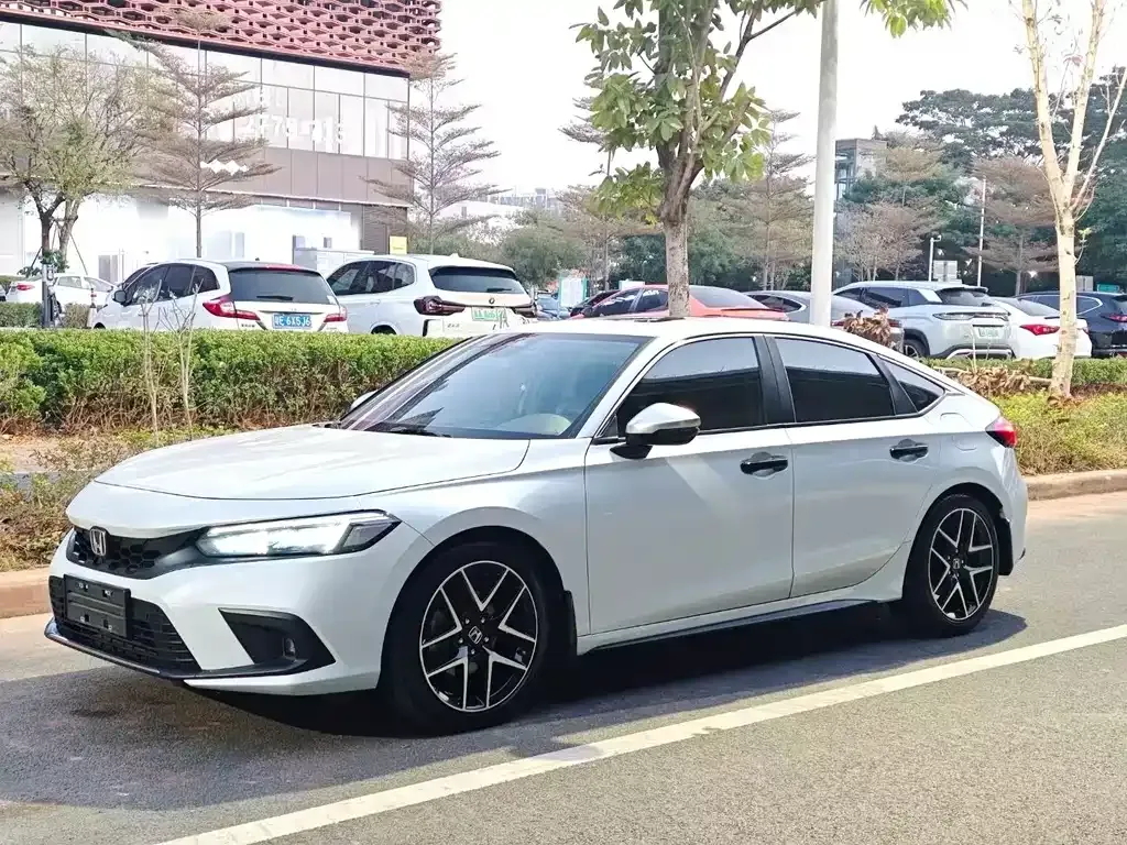 Honda Civic 2023 из CN, фото 1