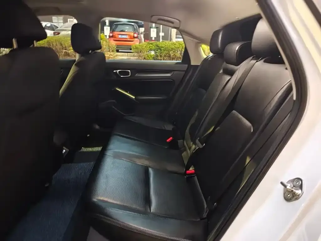 Honda Civic 2023 из CN, фото 4