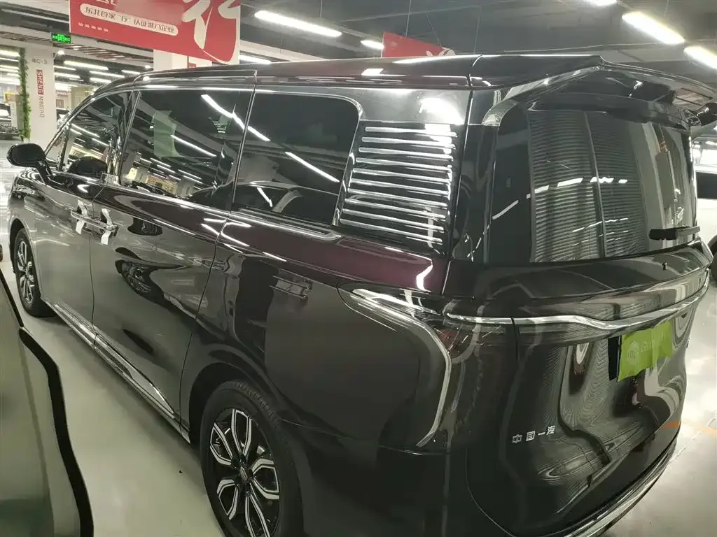 Hongqi HQ9 2023 из CN, фото 6