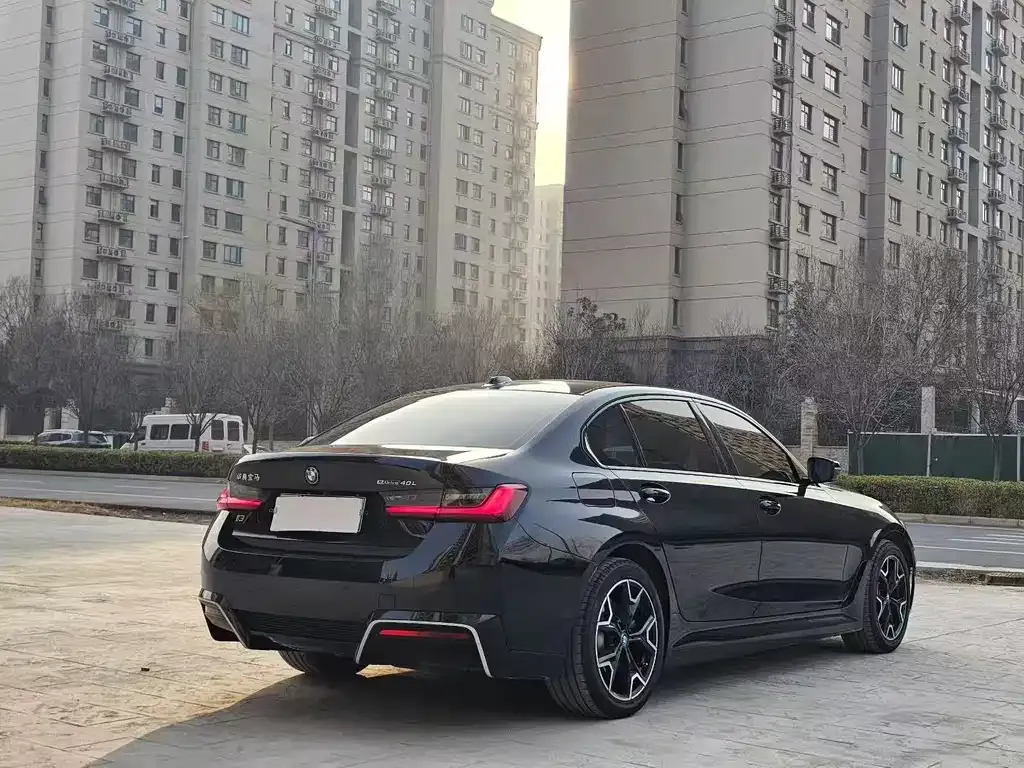 BMW i3 2024 из CN, фото 7