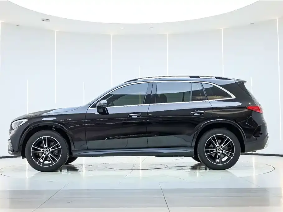 Mercedes-Benz GLC 2025 из CN, фото 2