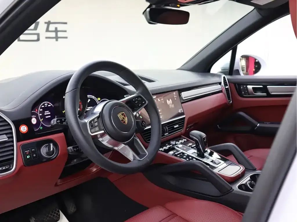 Porsche Cayenne Hybrid 2023 из CN, фото 8