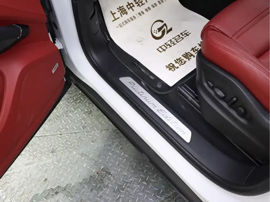 Porsche Cayenne Hybrid 2023 из CN, фото 10