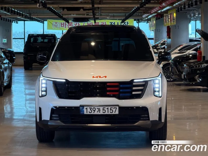 Kia Sorento — фото 5