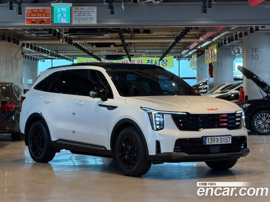 Kia Sorento — фото 10