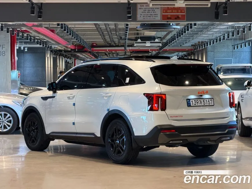 Kia Sorento — фото 6