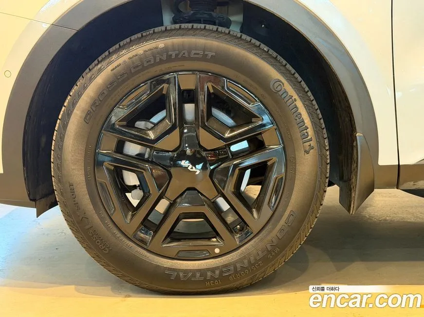 Kia Sorento — фото 7