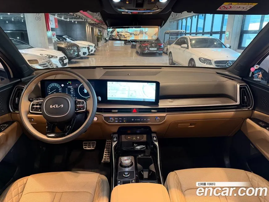Kia Sorento — фото 9