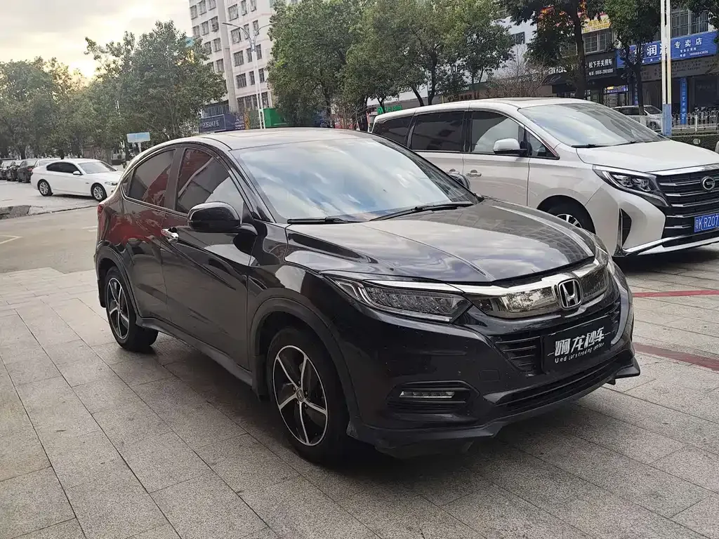 Honda Vezel 2021 из CN, фото 2