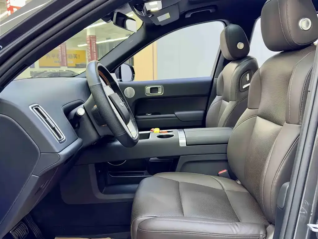 Li Auto L8 2023 из CN, фото 7
