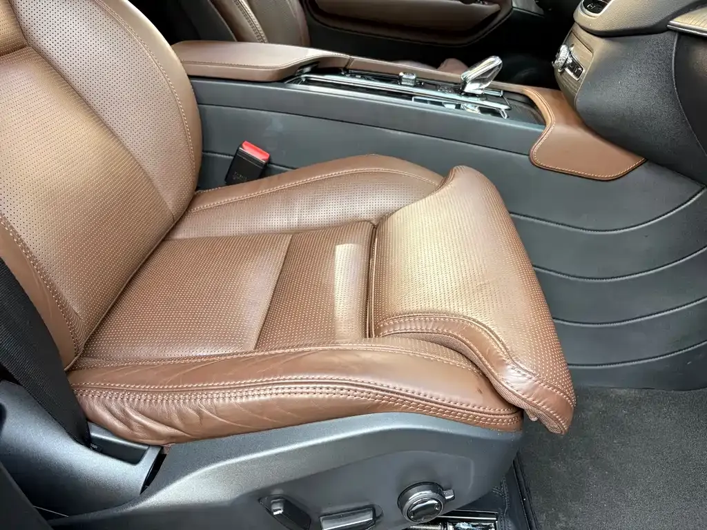 Volvo XC90 PHEV 2025 из CN, фото 10