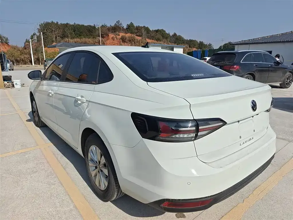 Volkswagen Lavida 2024 из CN, фото 9